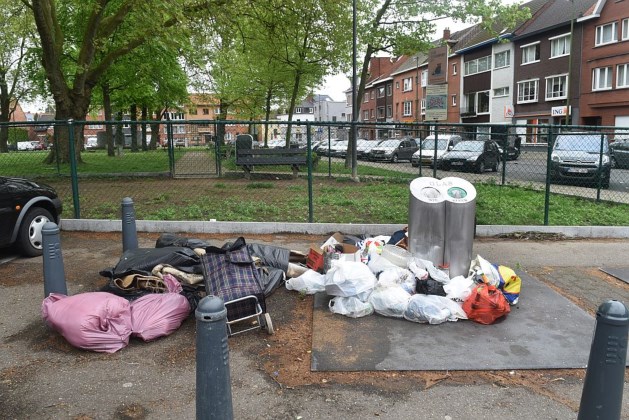 Stadsdiensten overrompeld door sluikstorters: 'Dweilen met de kraan open'