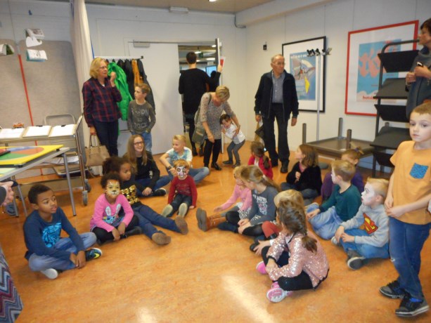 Neos brengt grootouders en kleinkinderen samen