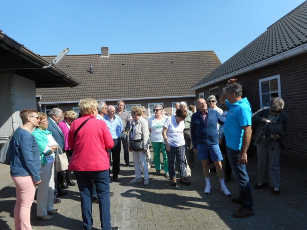 Neos-Kuringen naar edelhertenboerderij