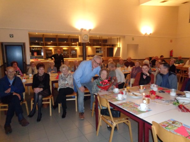 85 aanwezigen op kerstfeest Samana