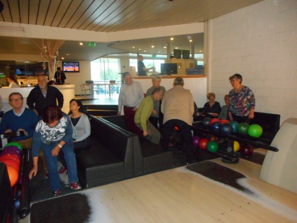 Neos Kuringen gaat bowlen
