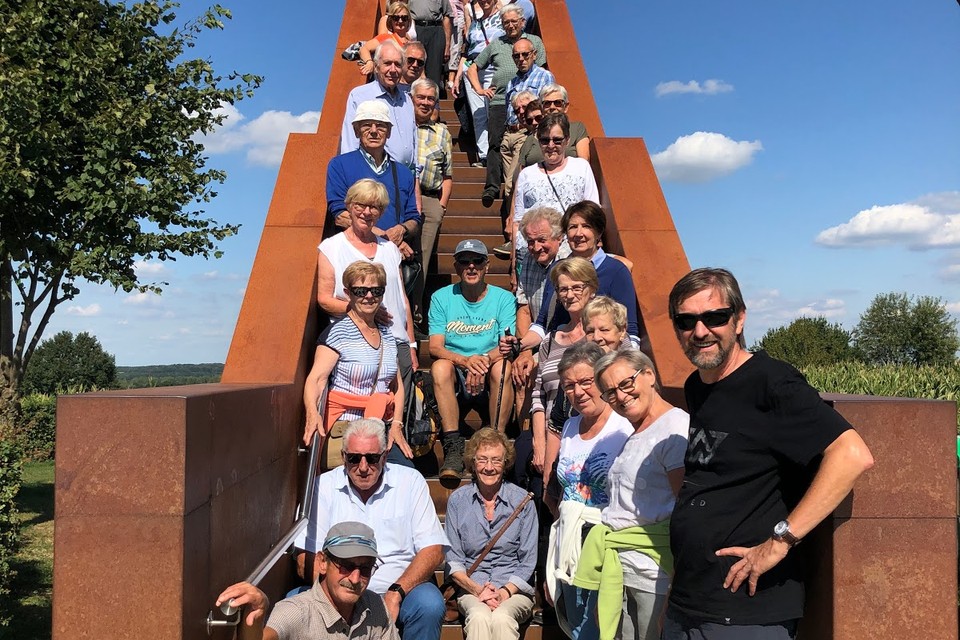 Neos Kuringen opent nieuwe werkjaar met wandeling