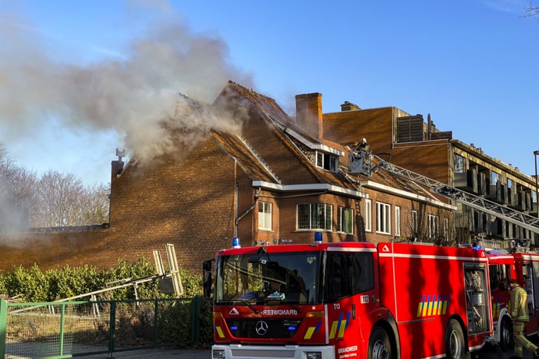 Brand in leegstaand huis