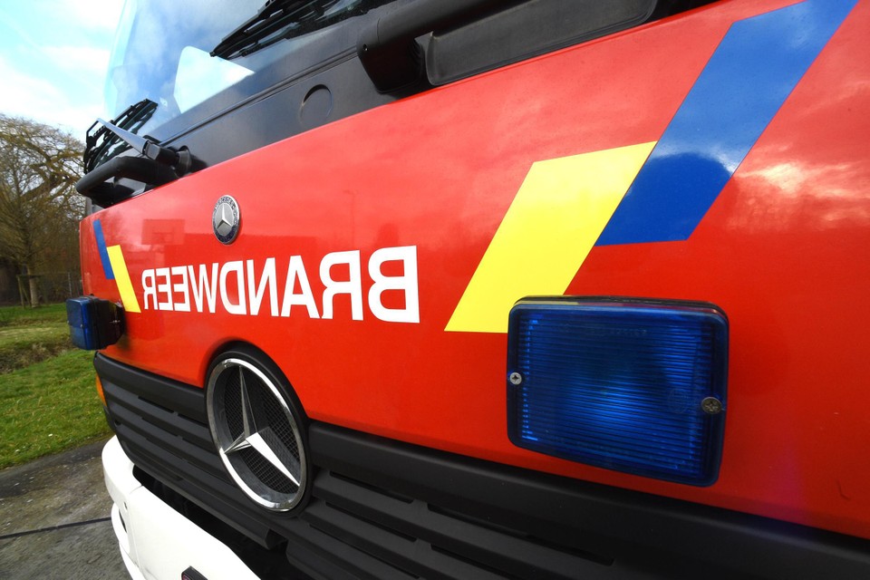 Smeulende poetsproducten geblust in stelplaats van De Lijn in Hasselt