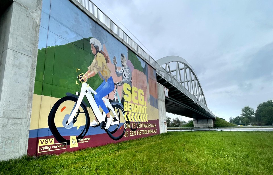 Steeds meer ongevallen tussen fietsers: “Wees hoffelijk wanneer je elkaar passeert”